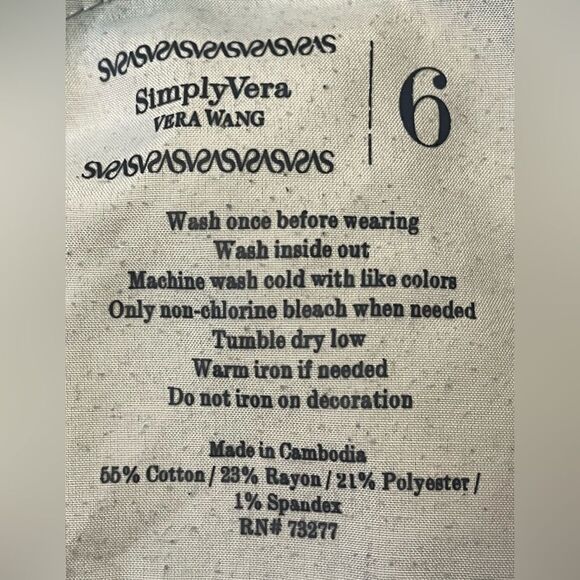 Womens’ Simply Vera Wang Jeans Size 6 - Picture 5 of 5